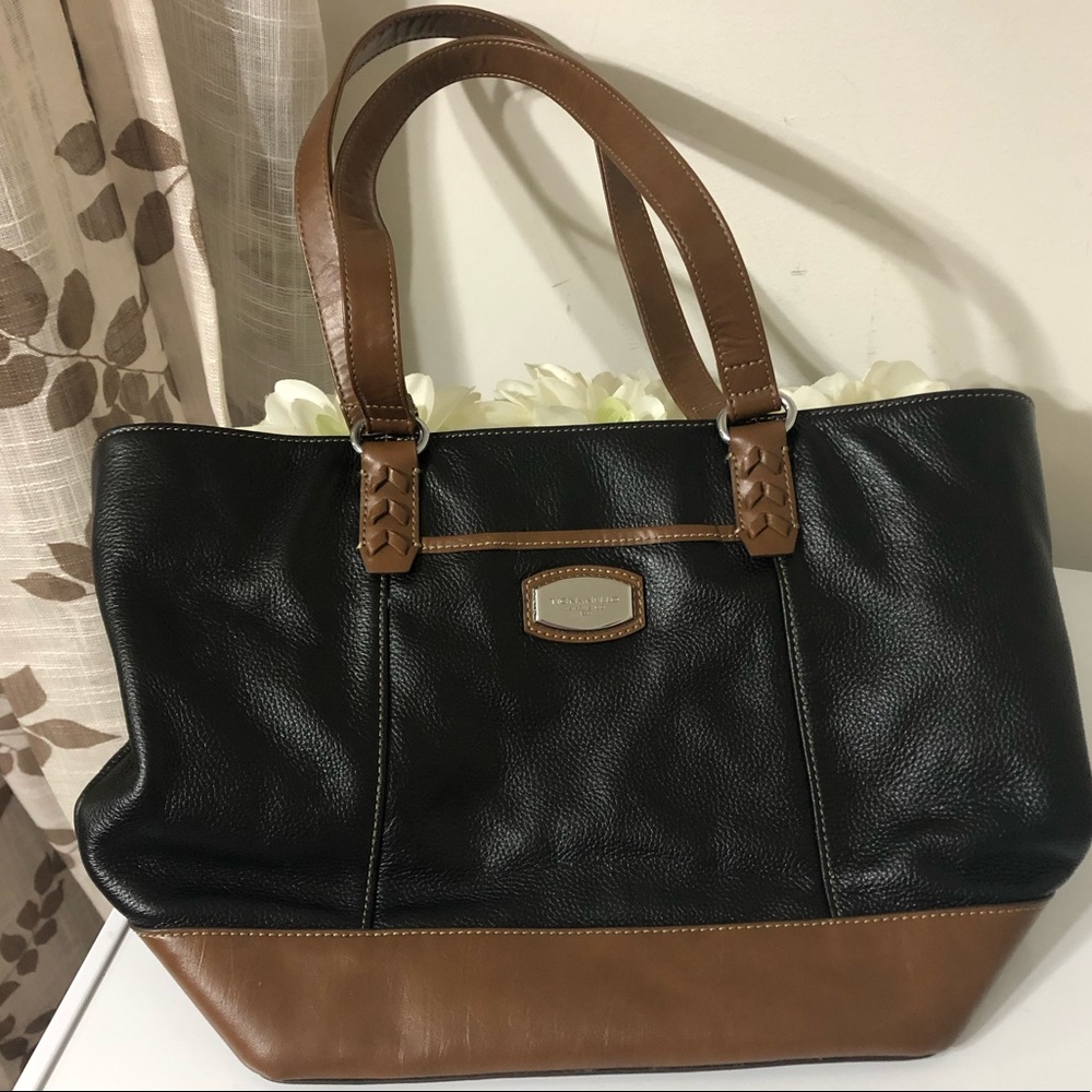 Tignanello leather Black Purse Hard Bottom Stands